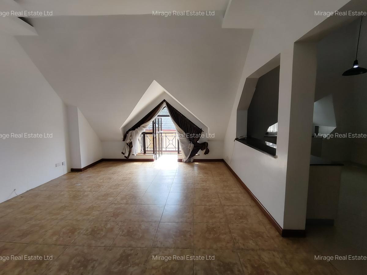 1 Bed Apartment with En Suite in Kilimani - 4