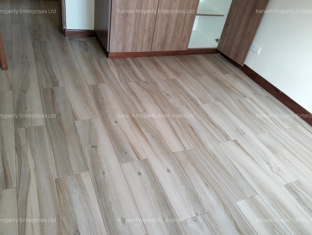 2 Bed Apartment with En Suite in Westlands Area - 10