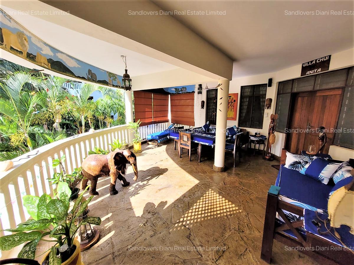 Furnished 2 Bed Apartment with Swimming Pool in Diani - 3