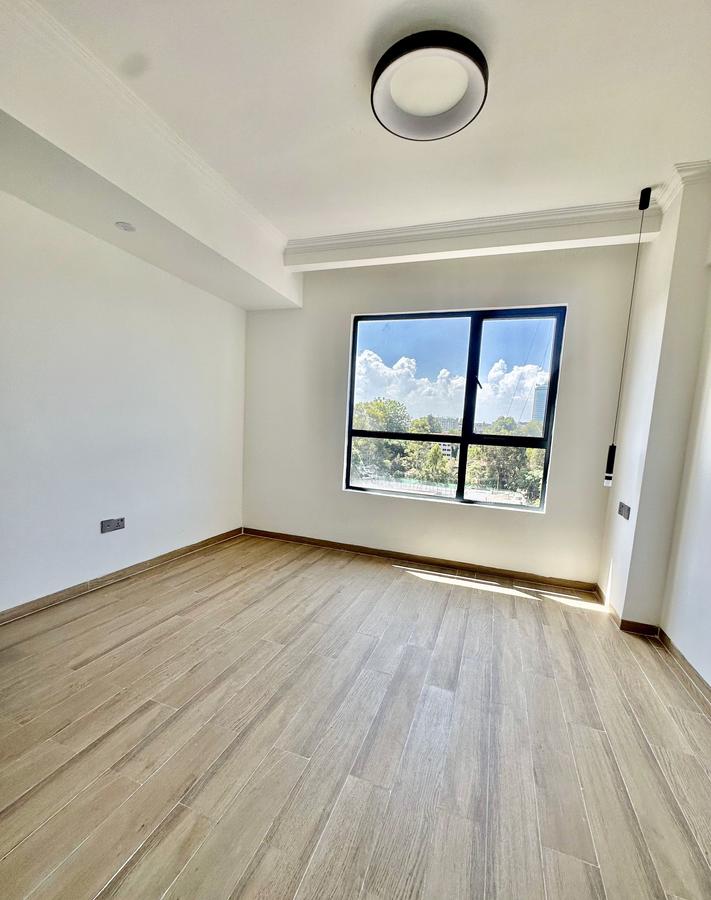 4 Bed Apartment with En Suite in Westlands Area - 14