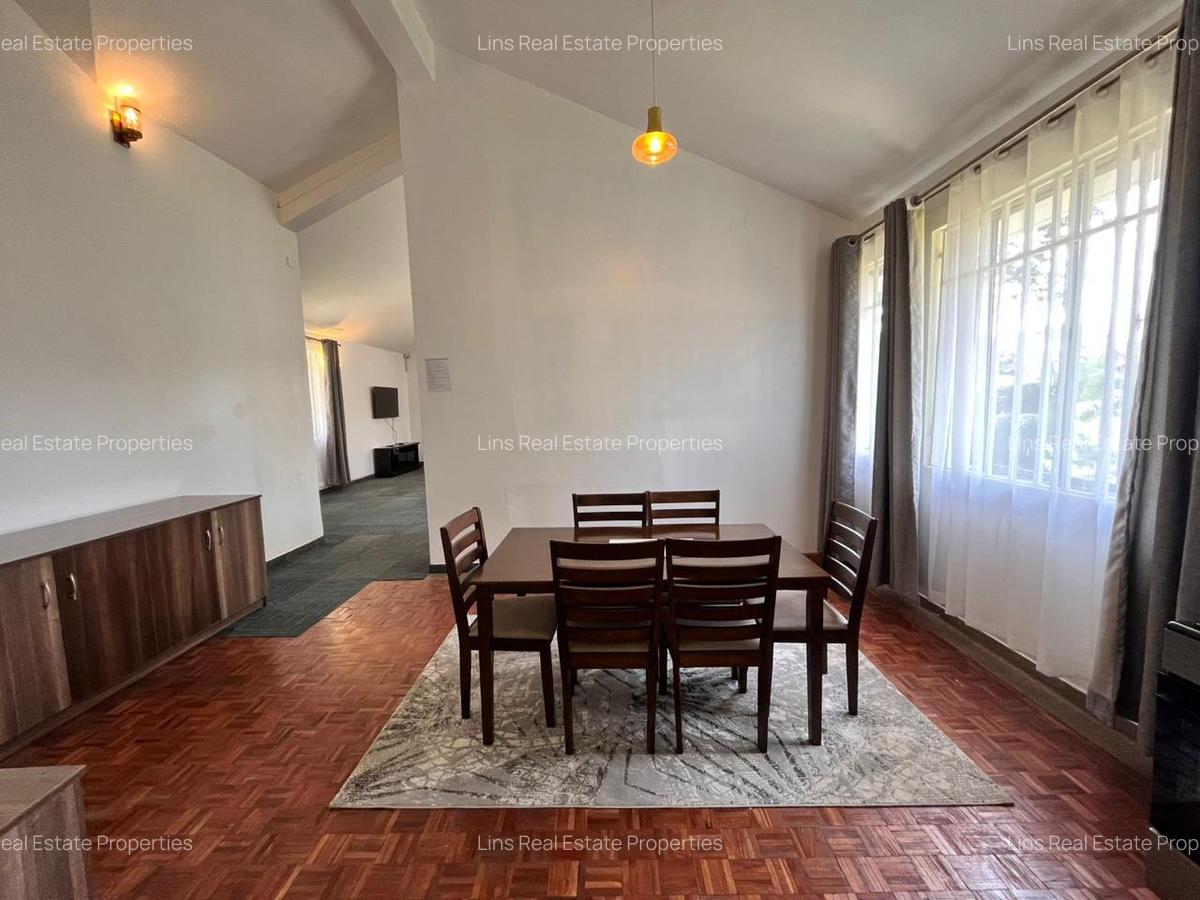 4 Bed House with En Suite in Nyari - 4