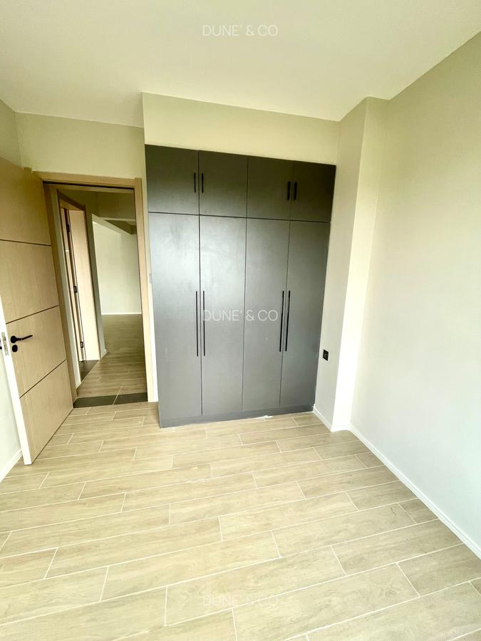 2 Bed Apartment with En Suite in Lavington - 13