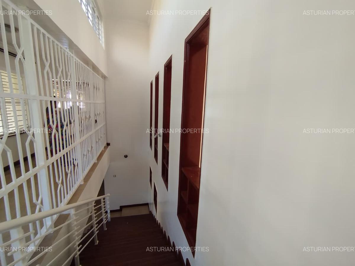 4 Bed Townhouse with En Suite in Runda - 4