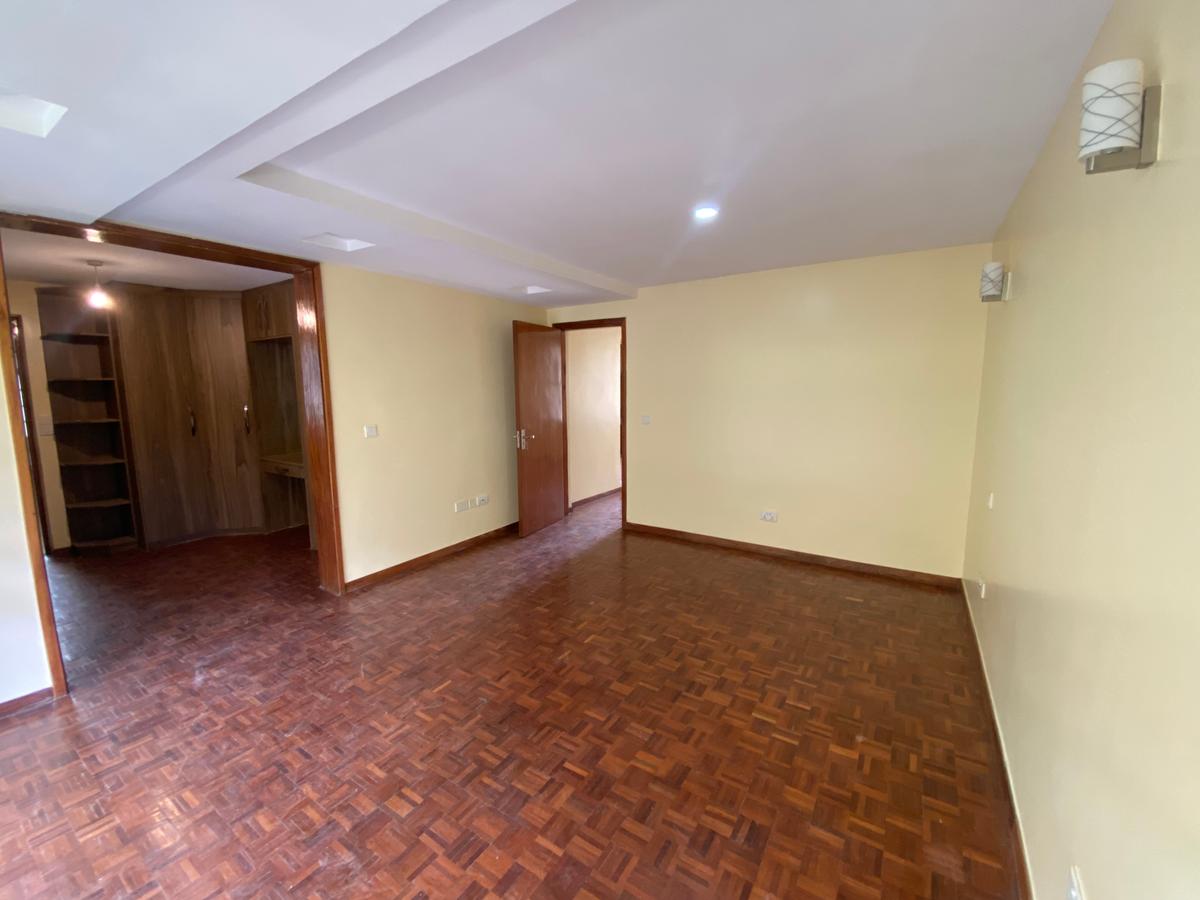 4 Bed Townhouse with En Suite in Kitisuru - 11