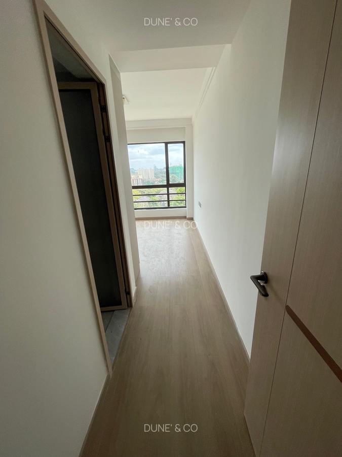 2 Bed Apartment with En Suite in Riverside - 10