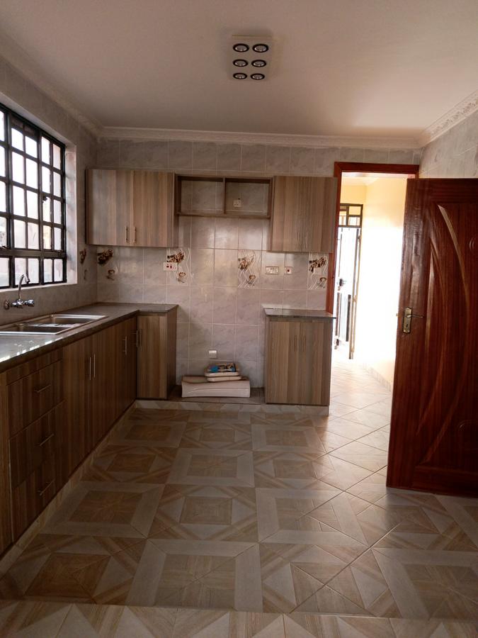 4 Bed House with En Suite in Ruiru - 8