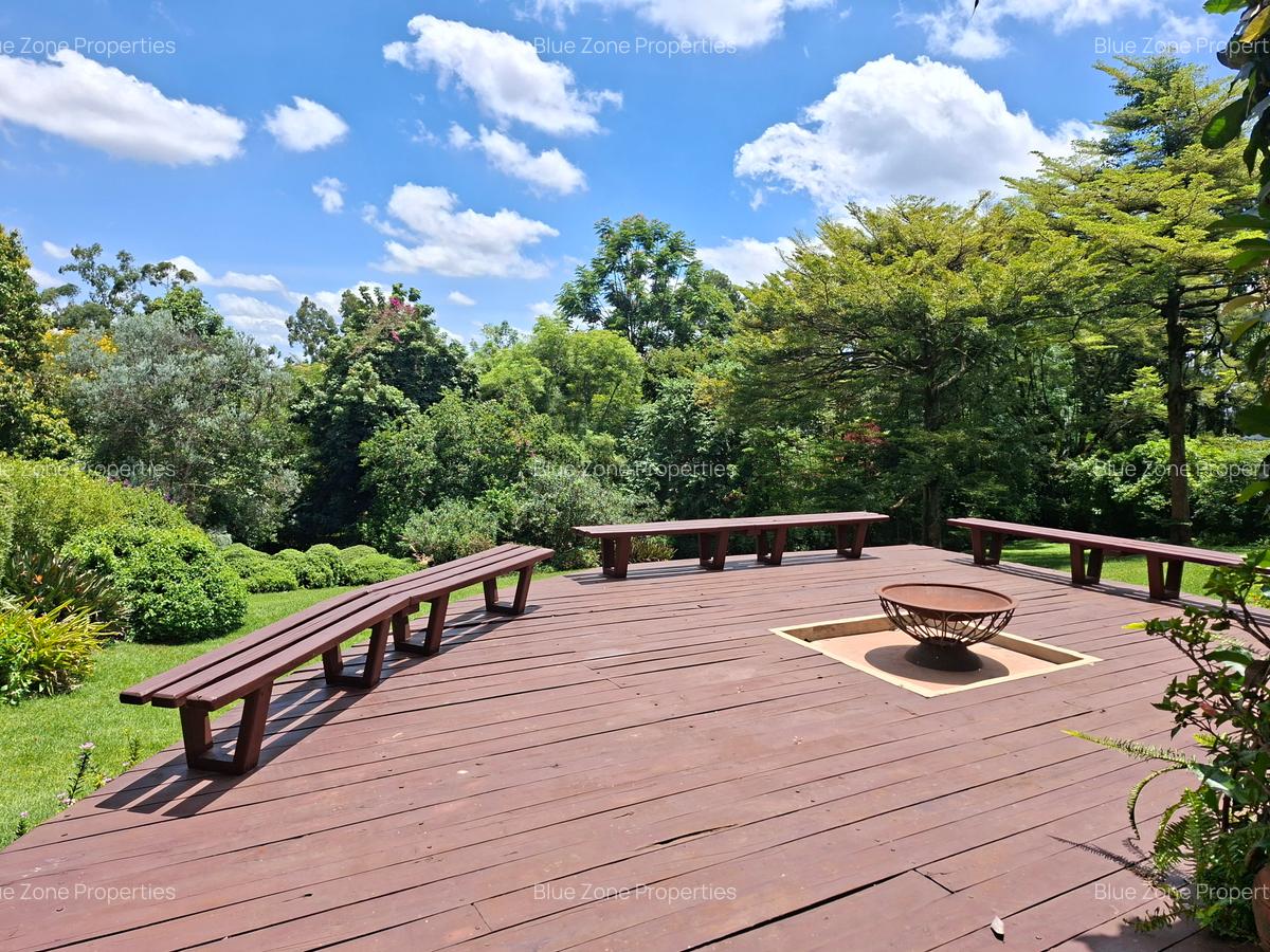 5 Bed House with En Suite at Off Ridgeways Rd - 7