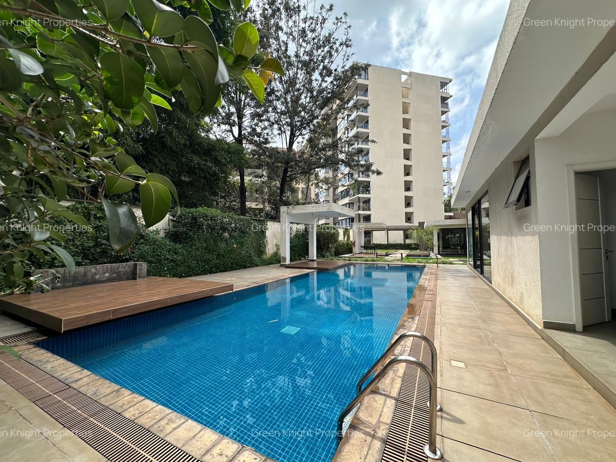 Serviced Studio Apartment with En Suite in Lavington - 15