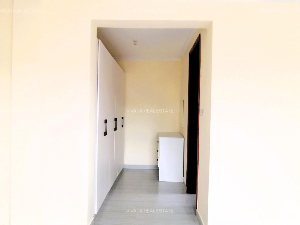 4 Bed Villa with En Suite in Ngong Road - 5