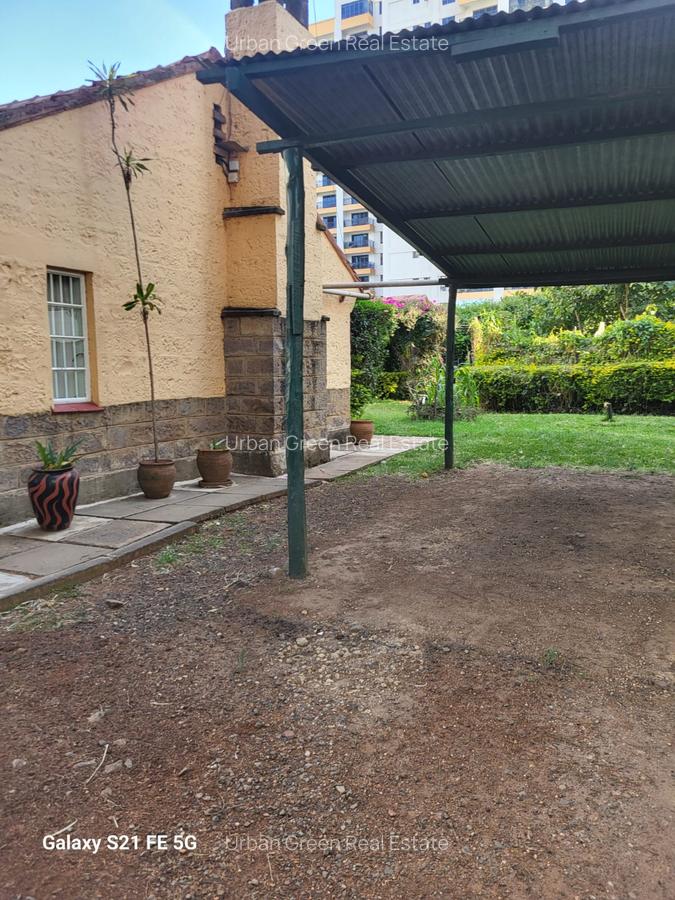 0.5 ac Land in Kilimani - 3