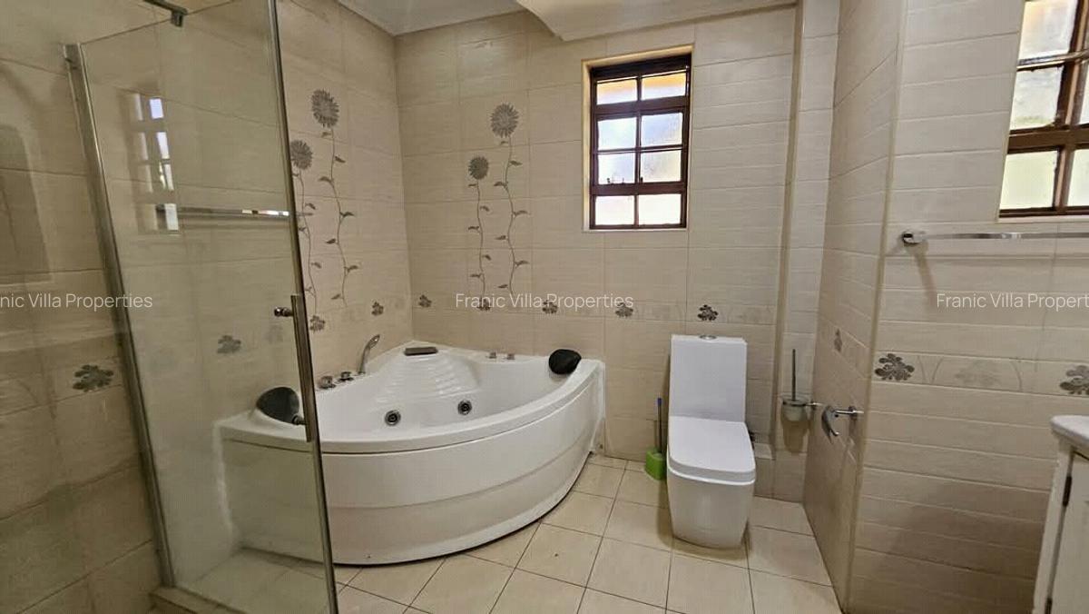 5 Bed House with En Suite at Runda - 2