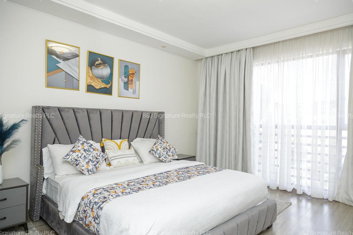 Furnished 3 Bed Apartment with En Suite in Riverside - 10