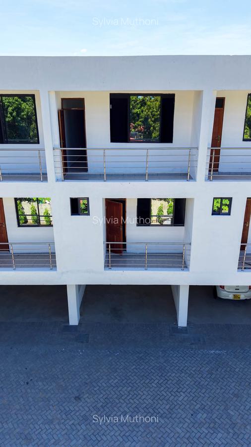 4 Bed Townhouse with En Suite at Twiga Road - 20