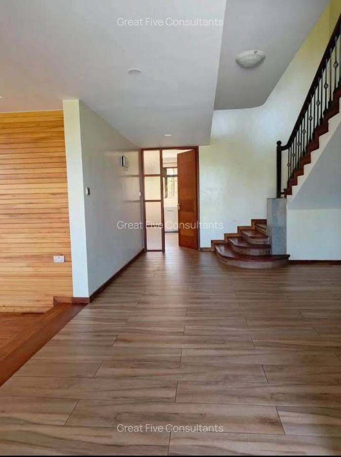 5 Bed House with En Suite in Runda - 5