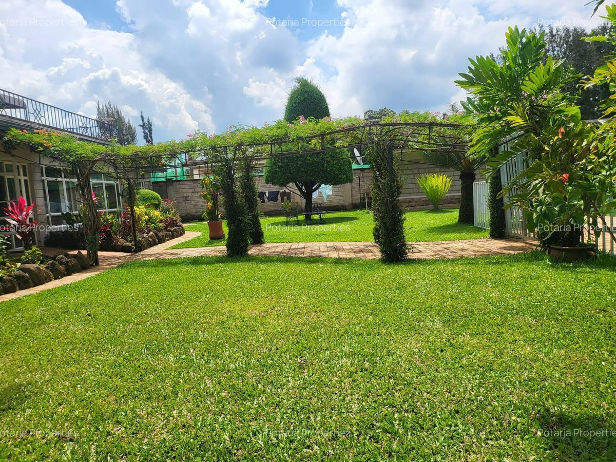 4 Bed House with Swimming Pool in Runda - 12