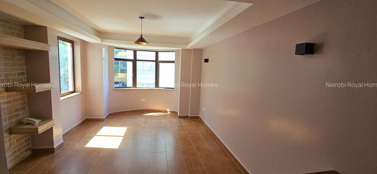 2 Bed Apartment with En Suite at Westlands Road - 6