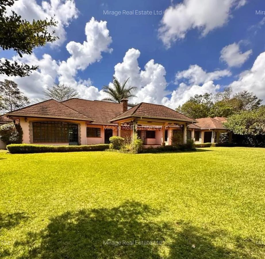 4 Bed House with En Suite in Karen - 2