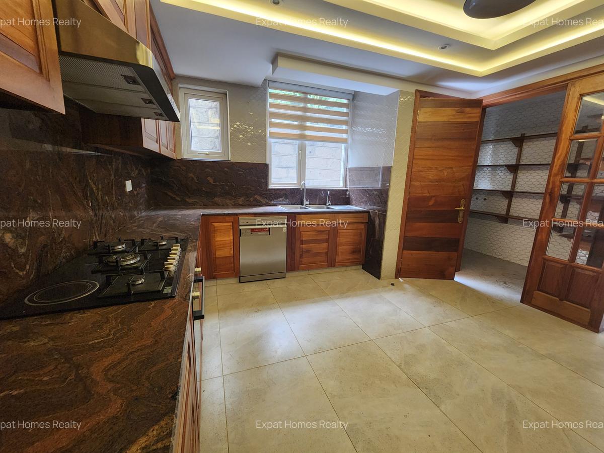 6 Bed Villa with Staff Quarters in Lavington - 6