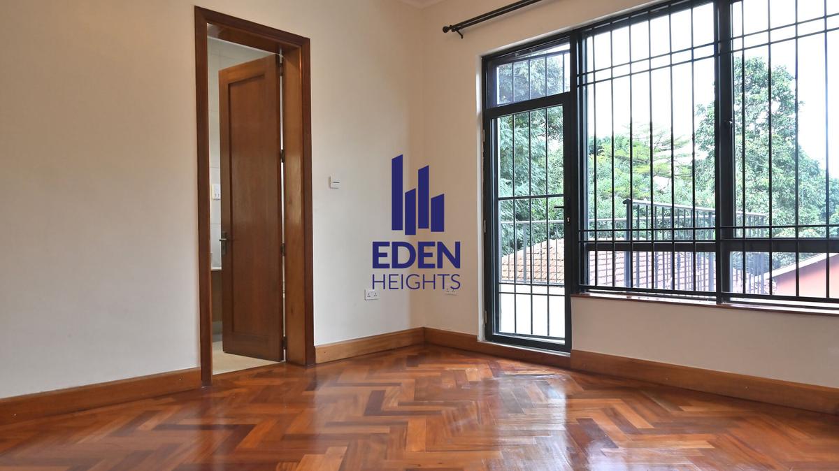 5 Bed Townhouse with En Suite in Loresho - 14