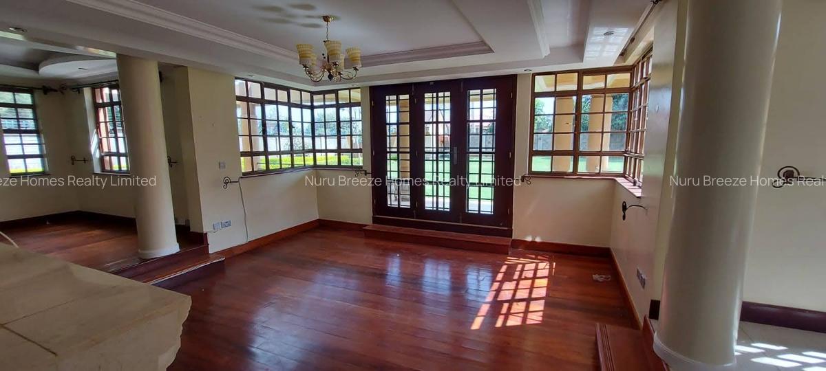 5 Bed House with En Suite in Runda - 15