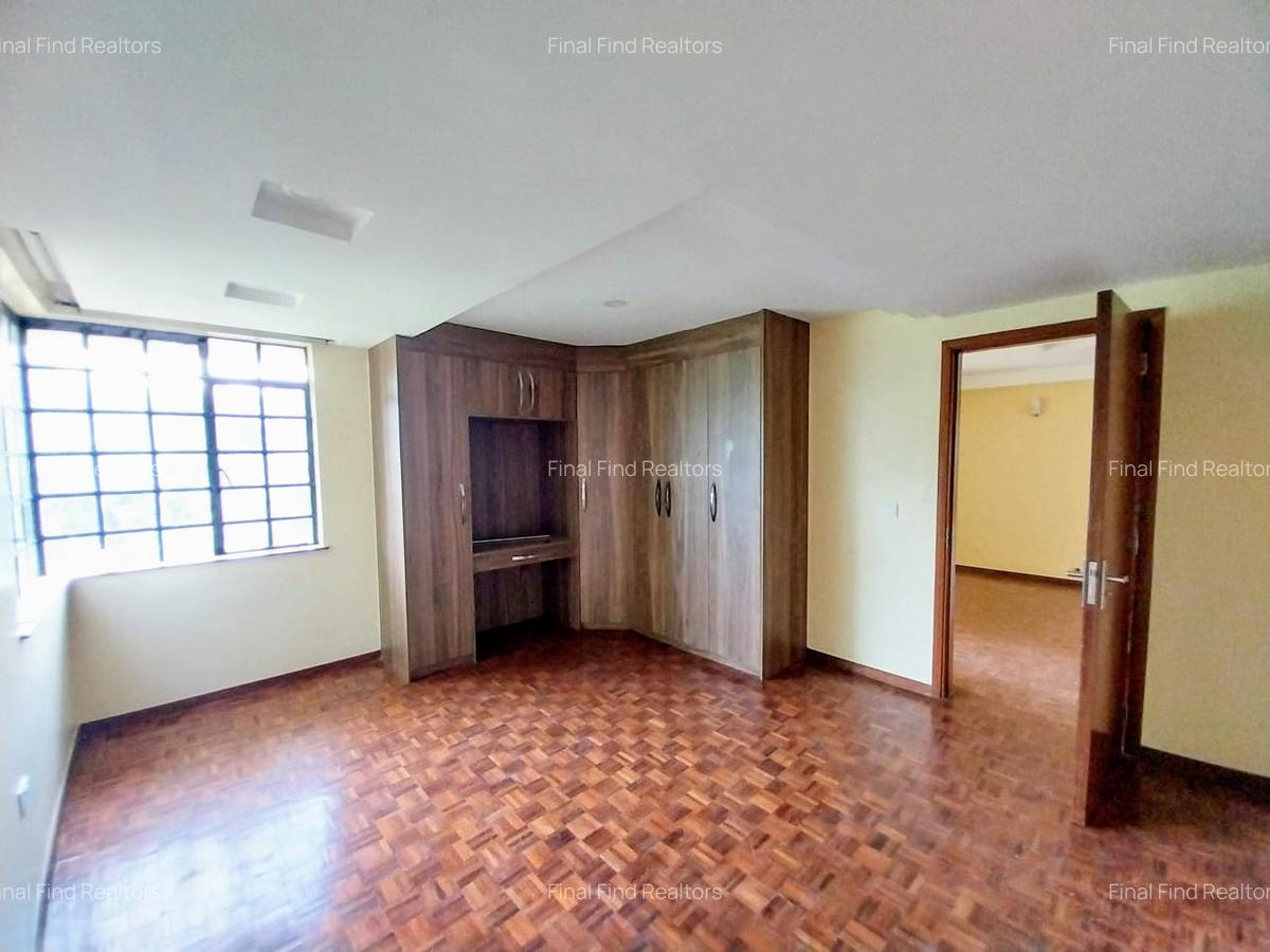 4 Bed House with En Suite in Kitisuru - 17