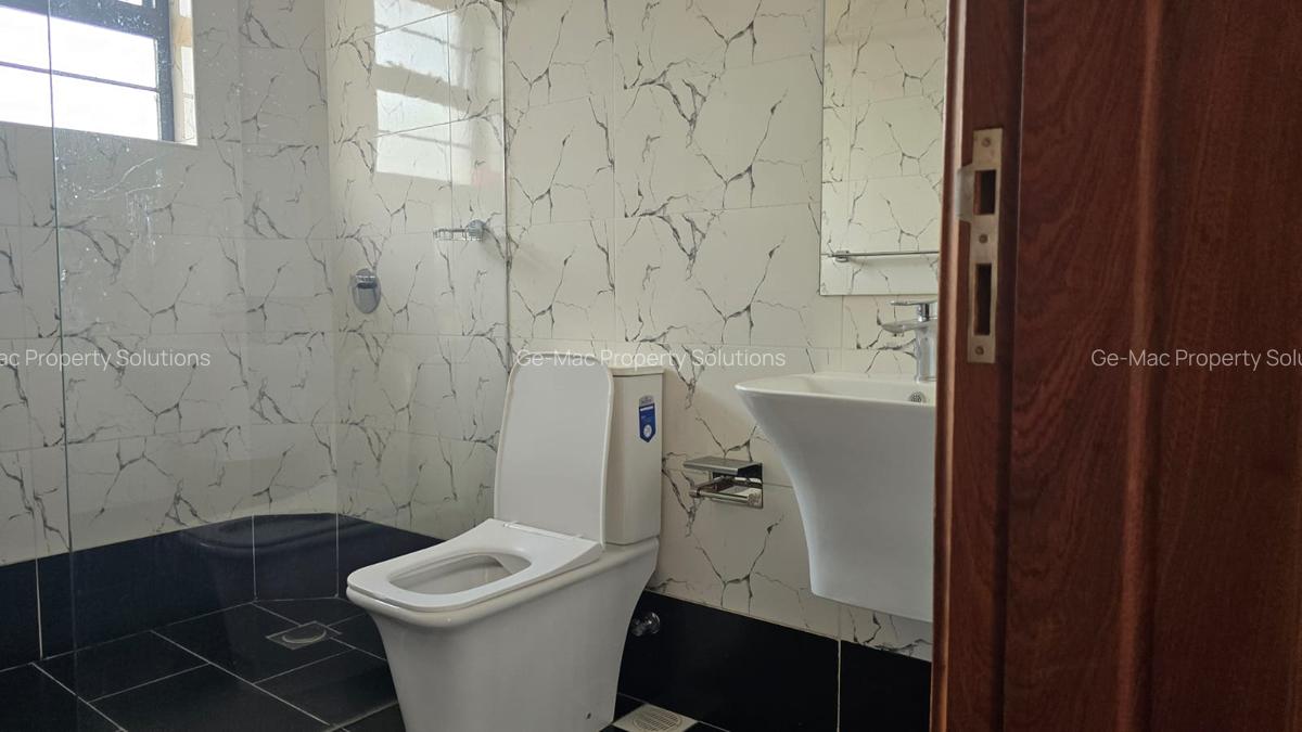 4 Bed House with En Suite at Paradise Lost Road - 12