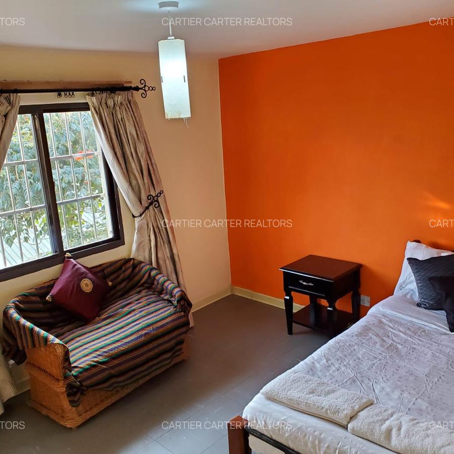 3 Bed Apartment with En Suite at Nyayo Estate - 5