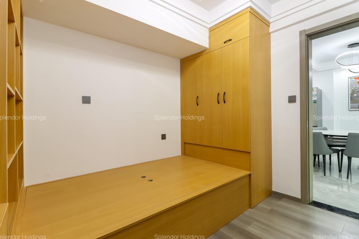 3 Bed Apartment with En Suite in Lavington - 14