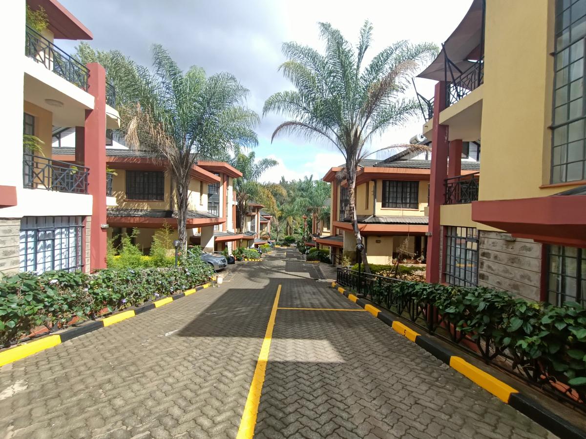 4 Bed Townhouse with En Suite at Off Riara Road - 16