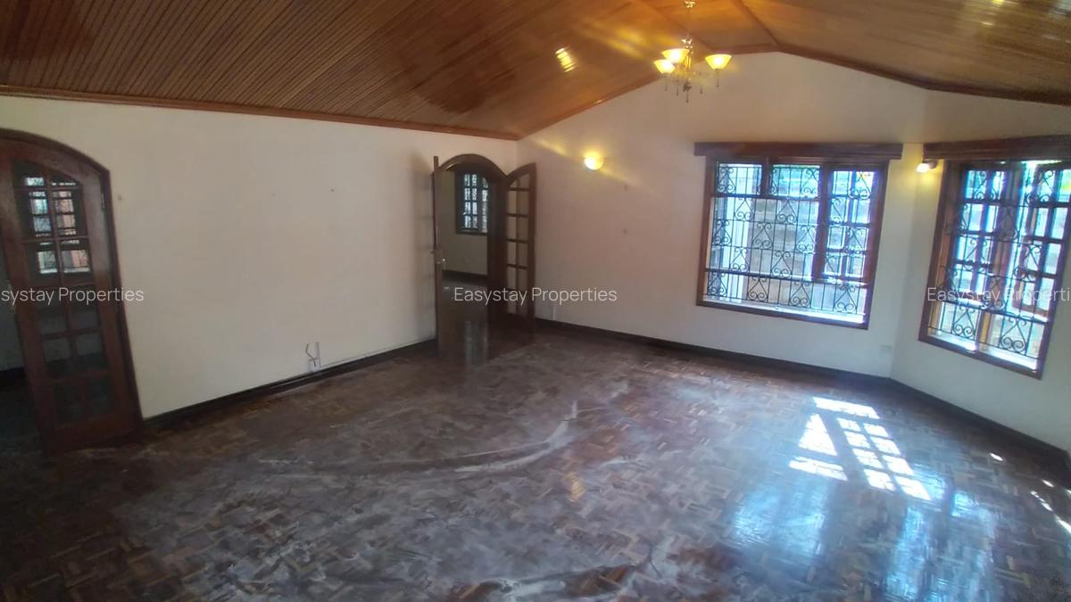Commercial Property with Service Charge Included in Kilimani - 6