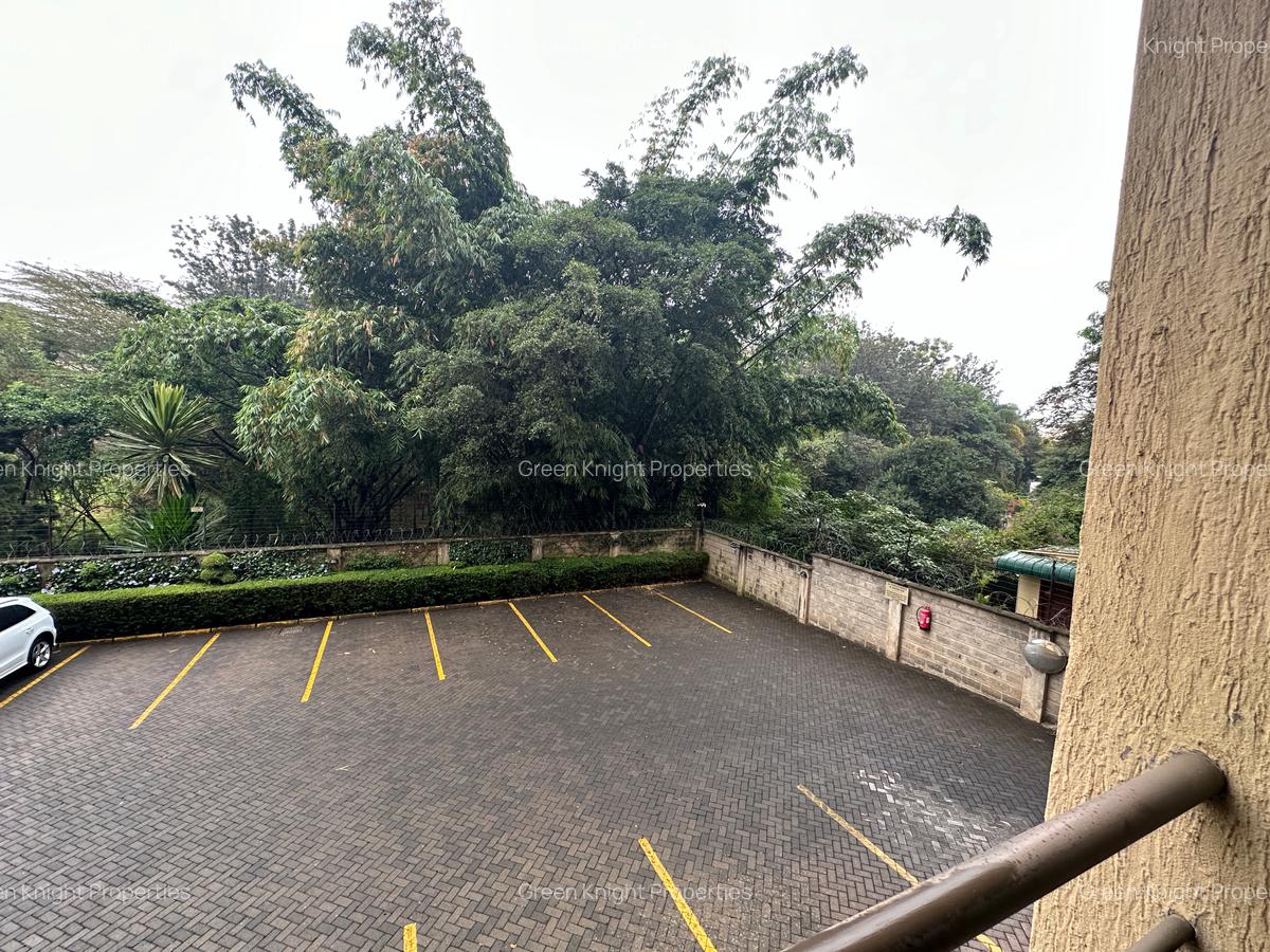 Serviced 3 Bed Apartment with En Suite in Kilimani - 14