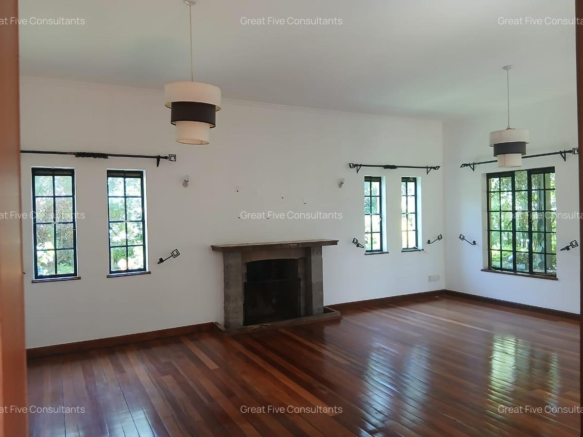 4 Bed Villa with En Suite in Runda - 5