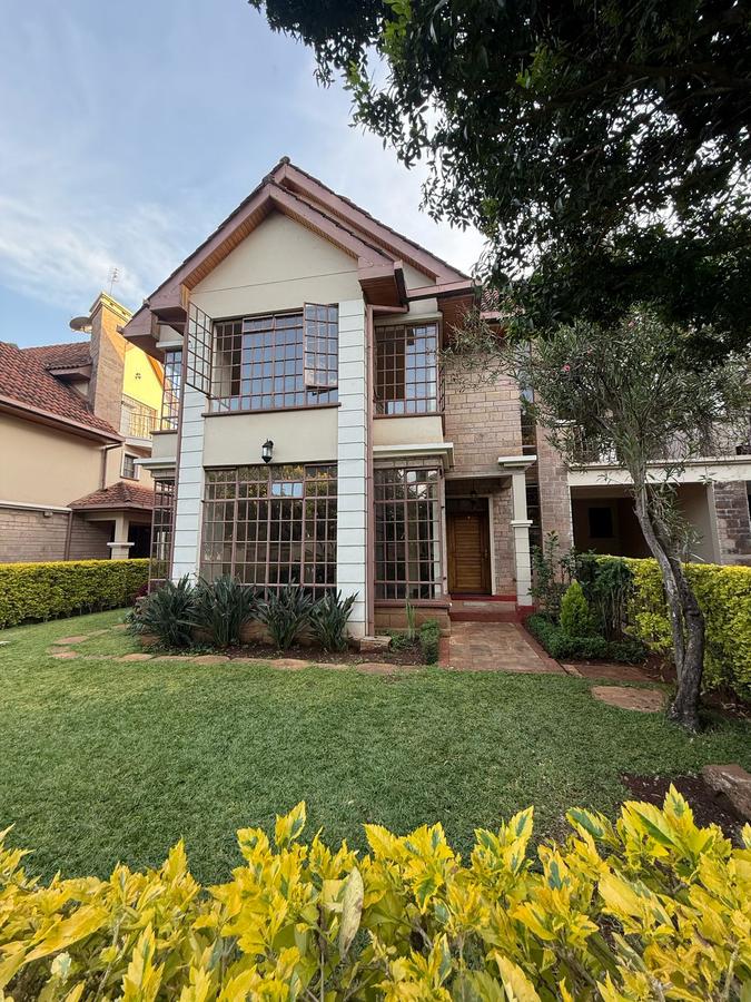 5 Bed Townhouse with En Suite at Lavington - 11