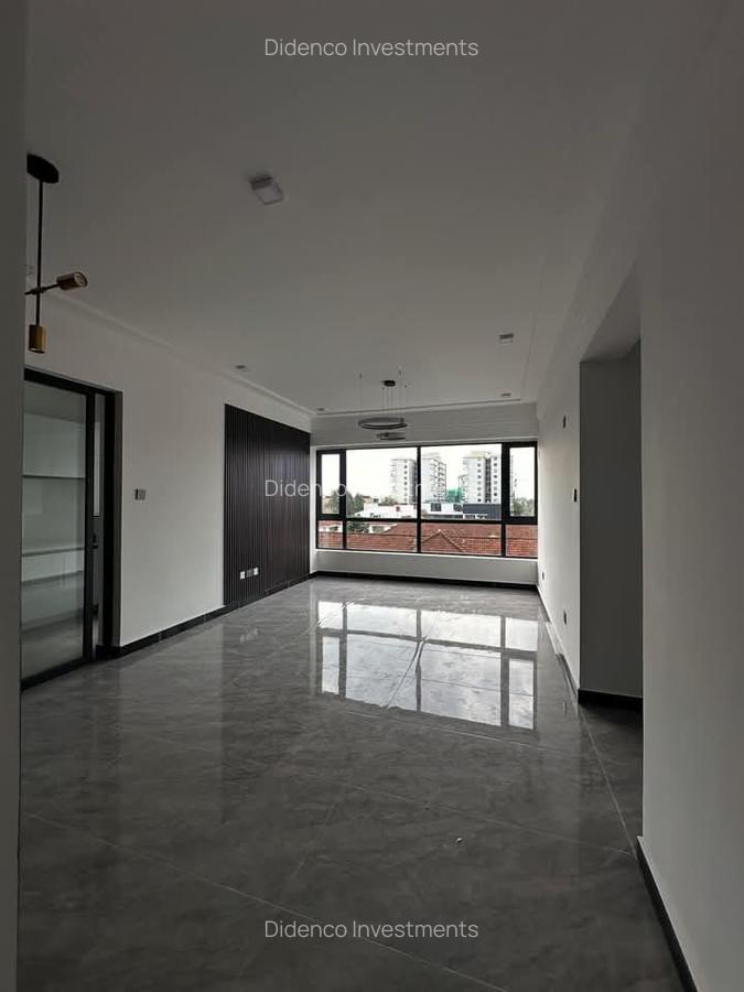 2 Bed Apartment with En Suite at Valley Arcade - 8