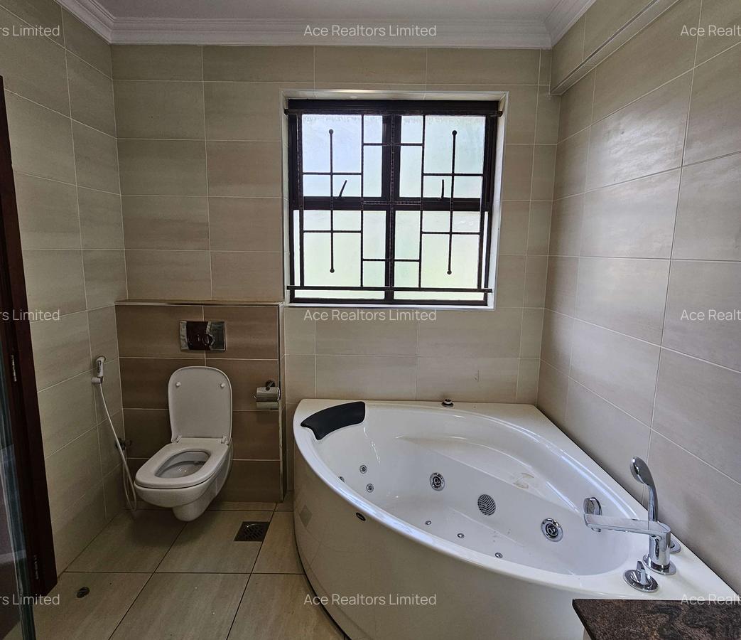 4 Bed Apartment with En Suite at General Mathenge Spring Valley Nairobi - 17