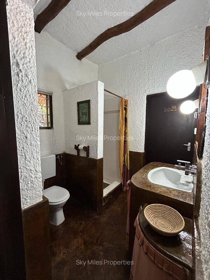 3 Bed Villa with En Suite at La-Marina - 19