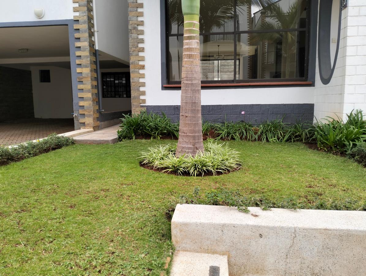 5 Bed Townhouse with En Suite in Westlands Area - 3