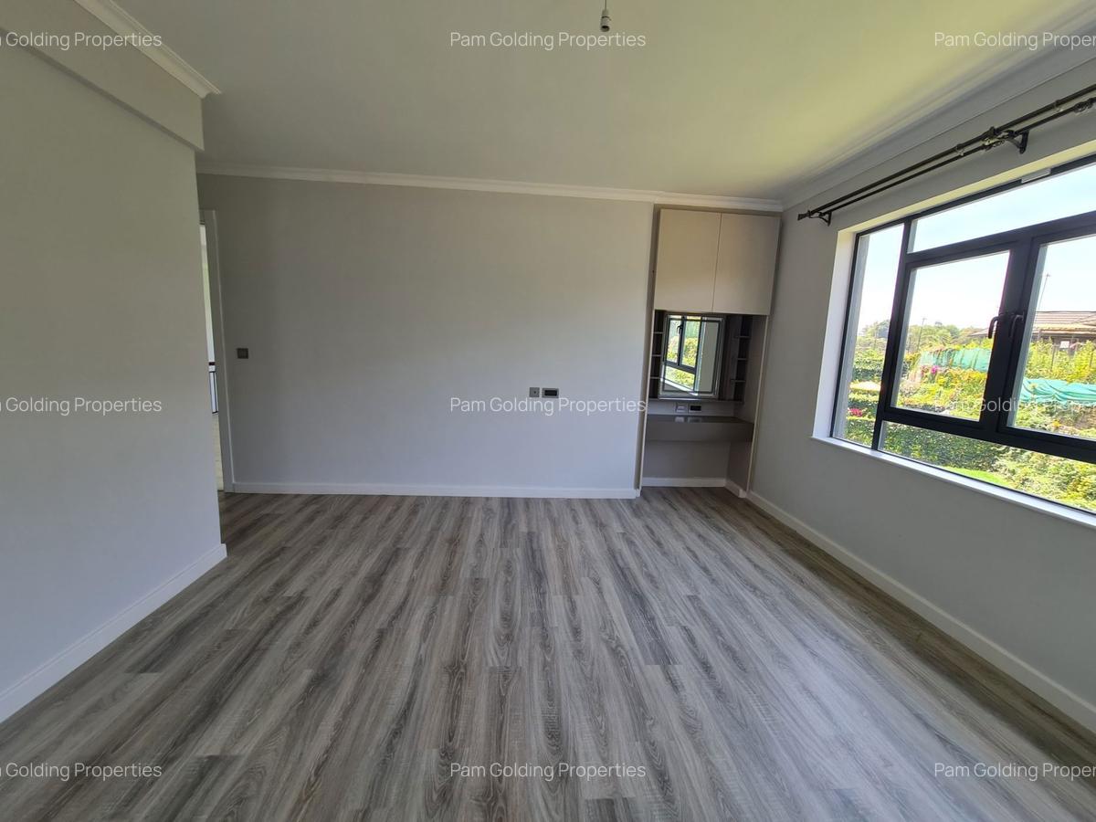 4 Bed Villa with En Suite in Runda - 11