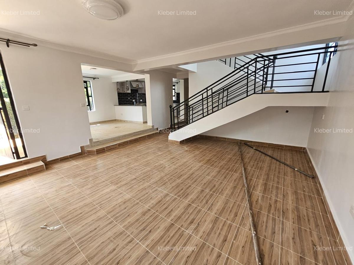 4 Bed House with En Suite in Gikambura - 3