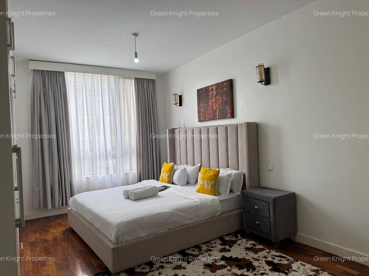 Serviced 2 Bed Apartment with En Suite in Kilimani - 13