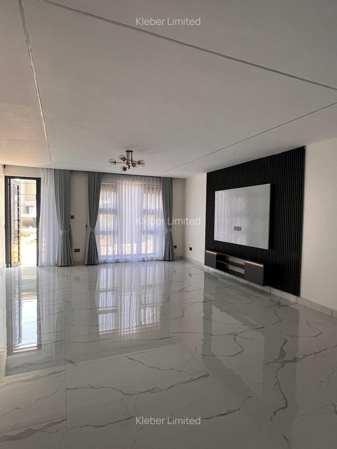 5 Bed House with En Suite in Ruiru - 4