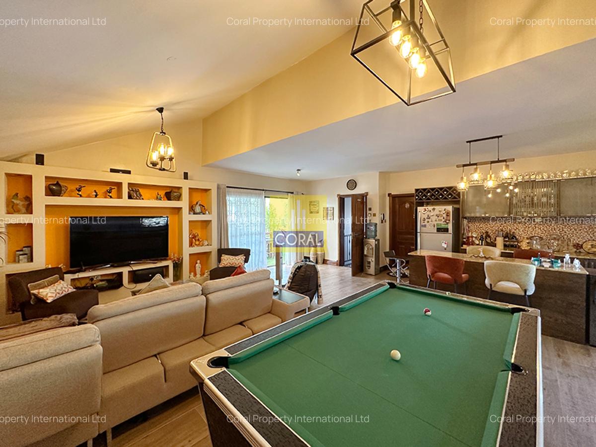 5 Bed Townhouse in Westlands Area - 18