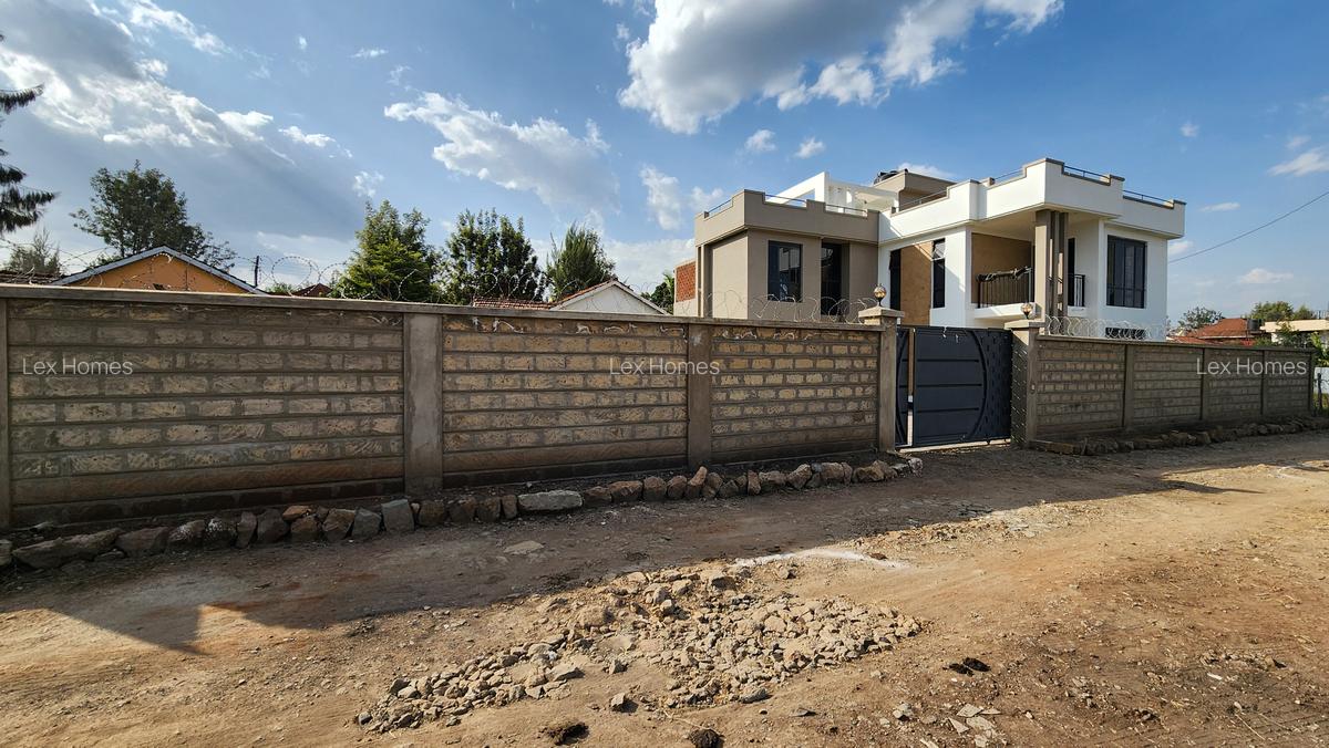 5 Bed House with En Suite at Nkoroi - 1