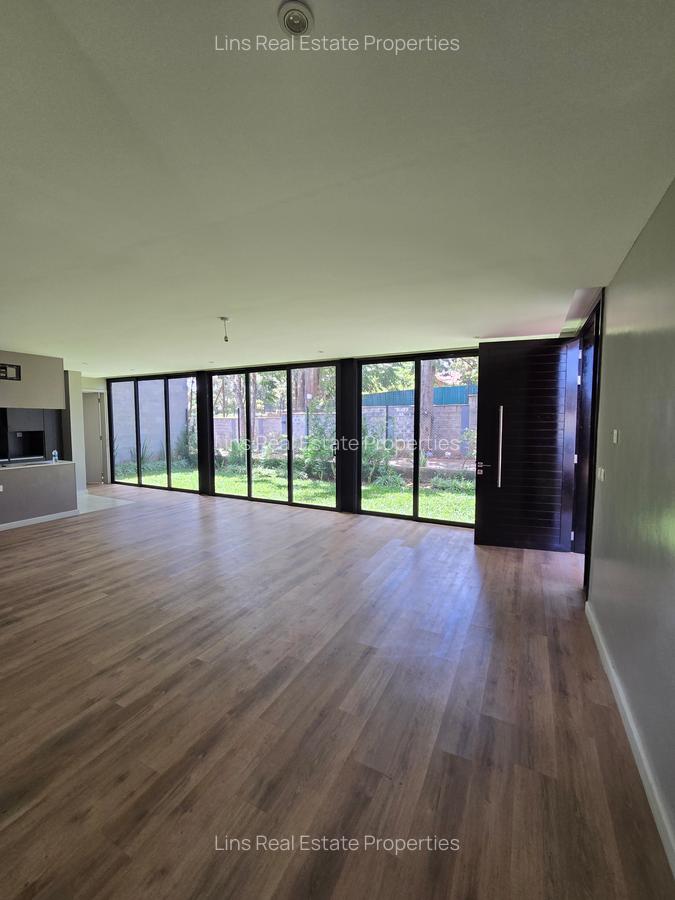 4 Bed Townhouse with En Suite in Runda - 8