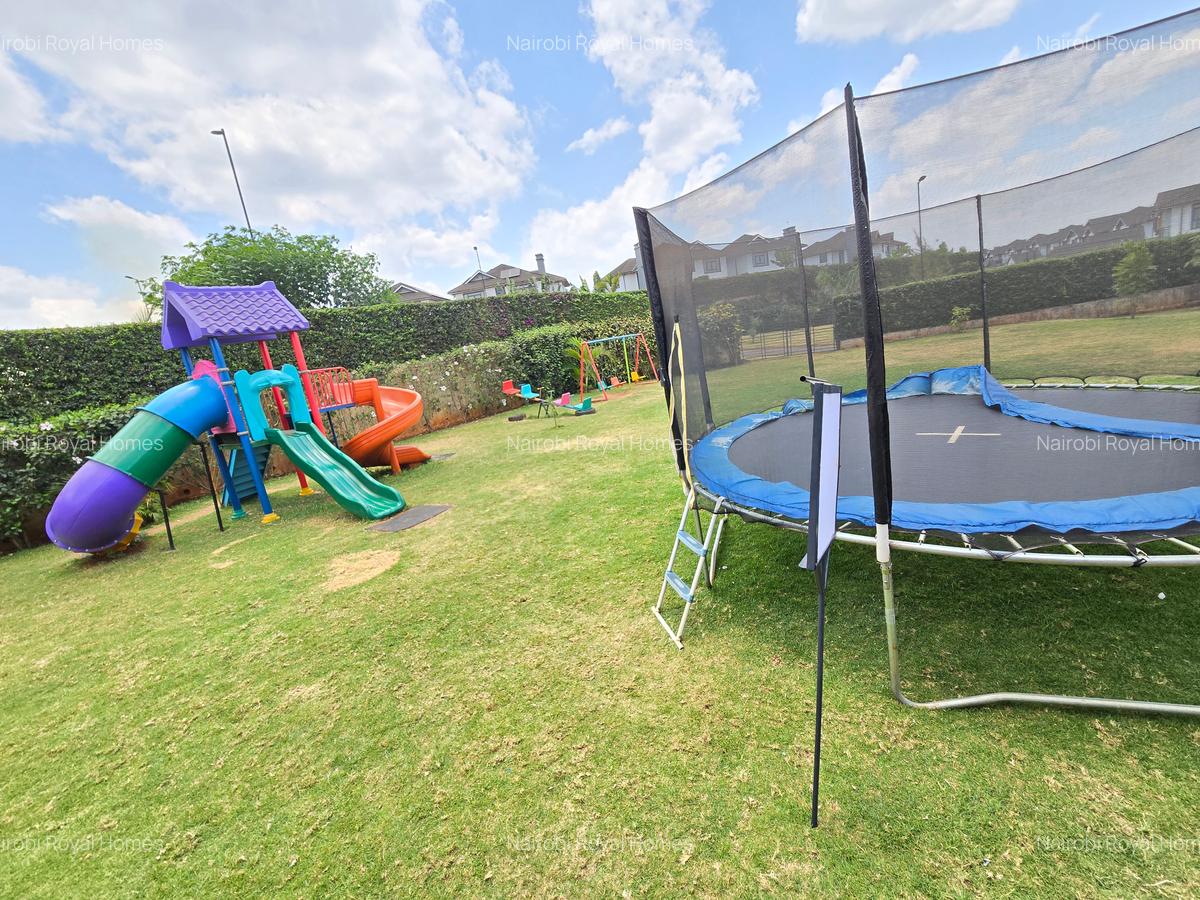 3 Bed Villa with En Suite at Five-Star Paradise - 12