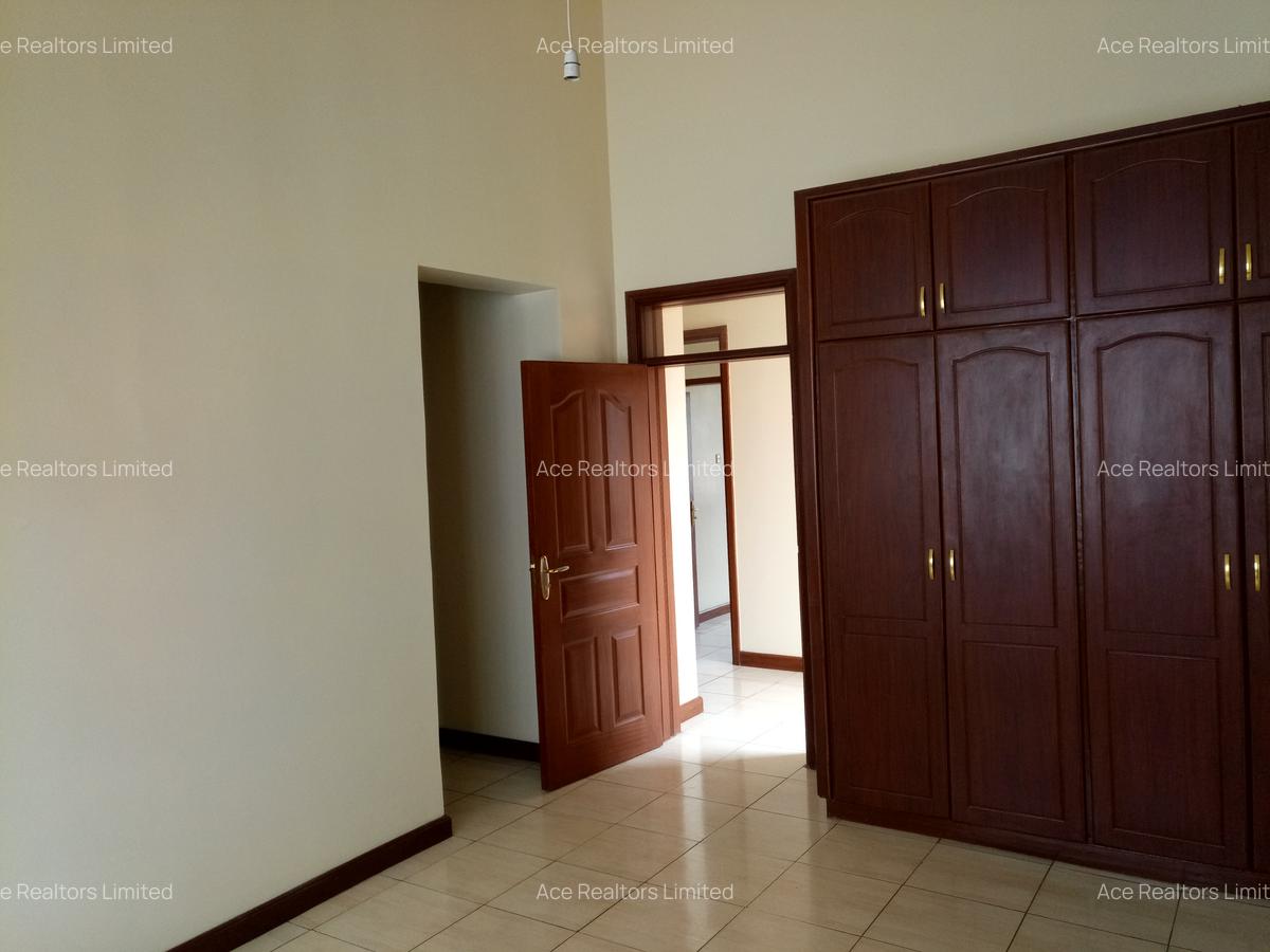 2 Bed Apartment with En Suite at Sports Road - 4