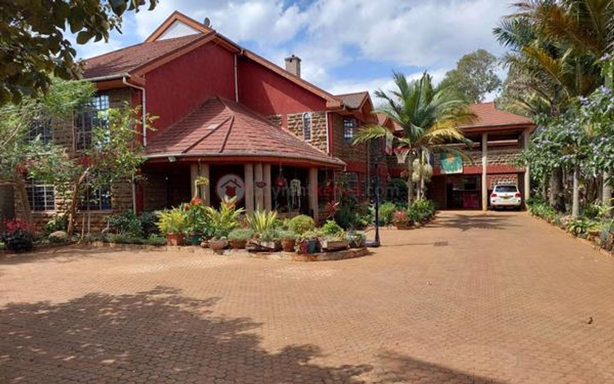 5 Bed House with En Suite at Runda Mumwe - 16