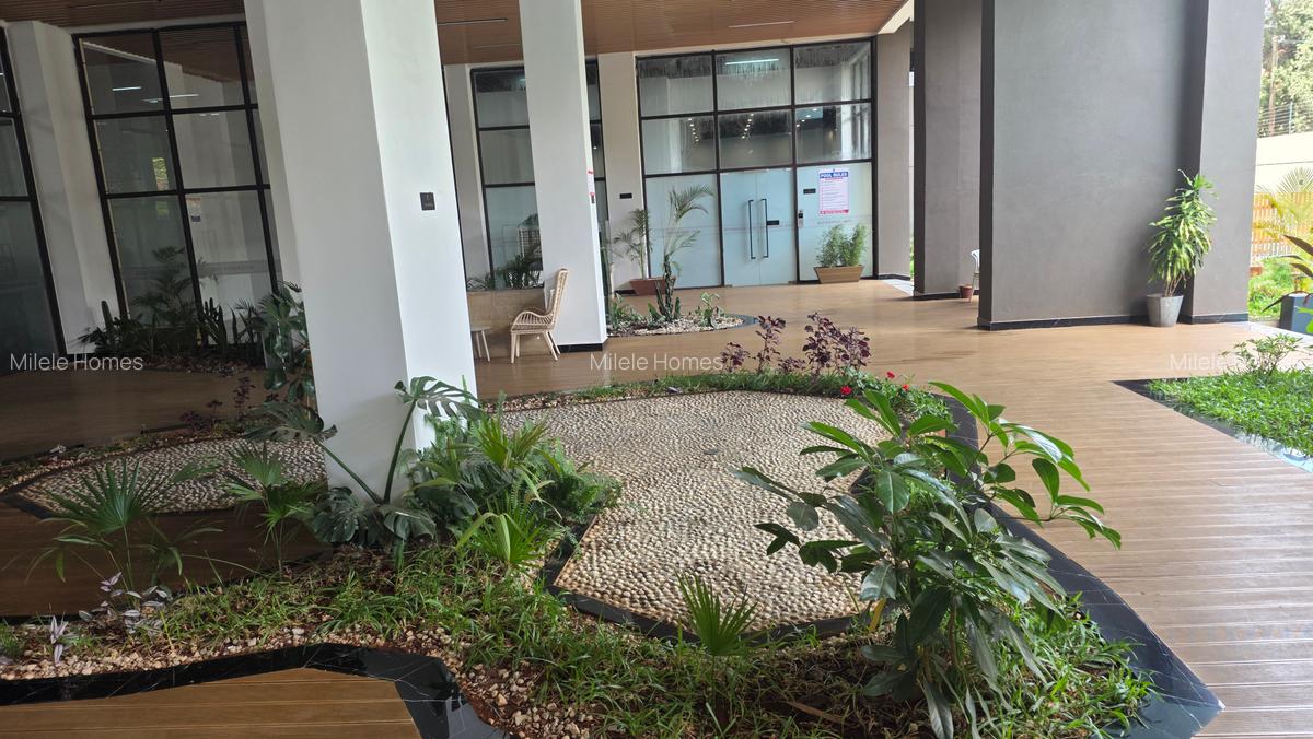 Serviced 3 Bed Apartment with En Suite at Riverside Drive - 14