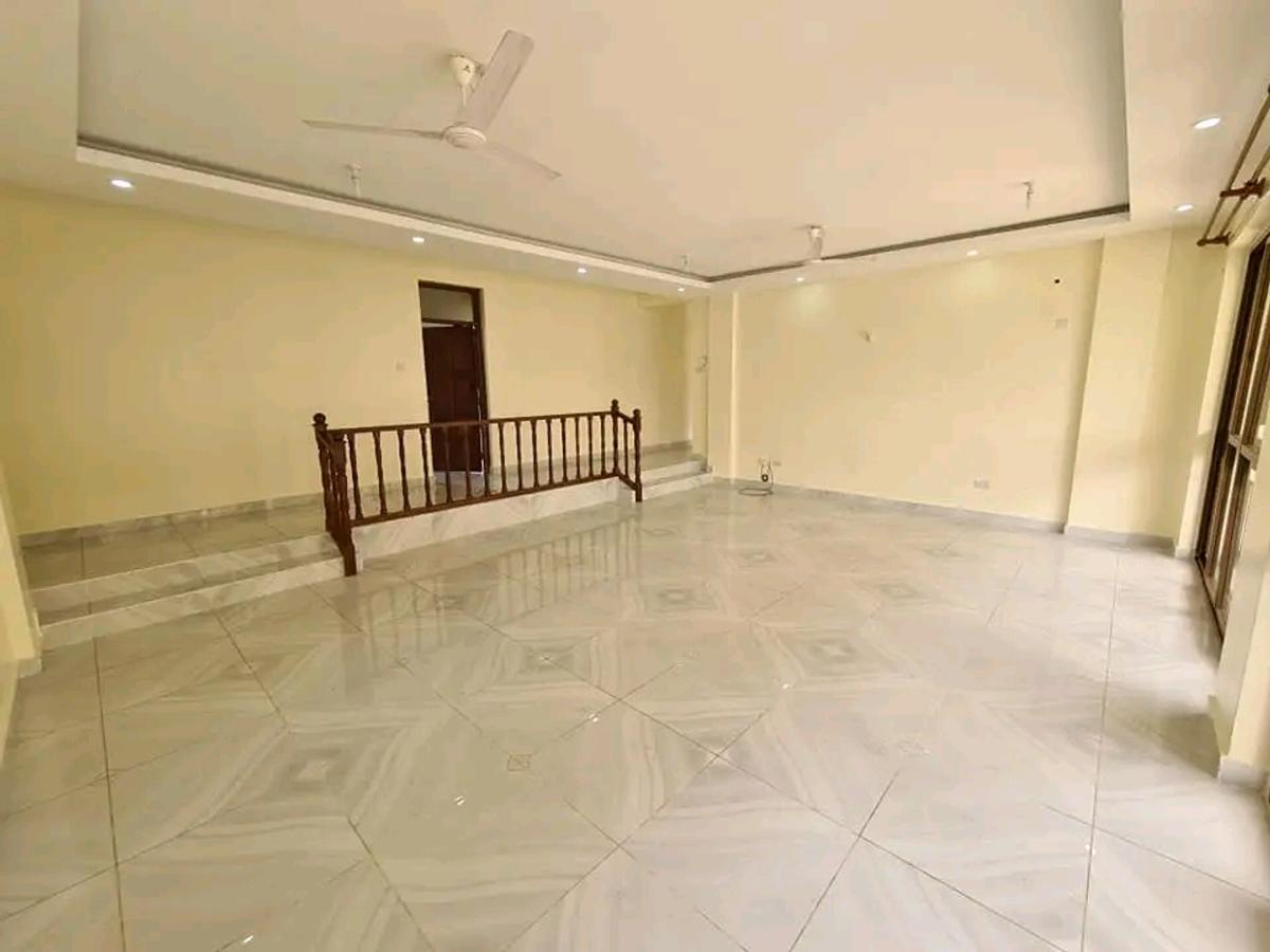 3 Bed Apartment with En Suite at Kasuku Road - 14