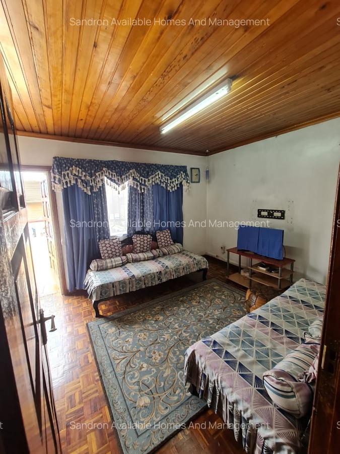 5 Bed Townhouse with Staff Quarters in Brookside - 8